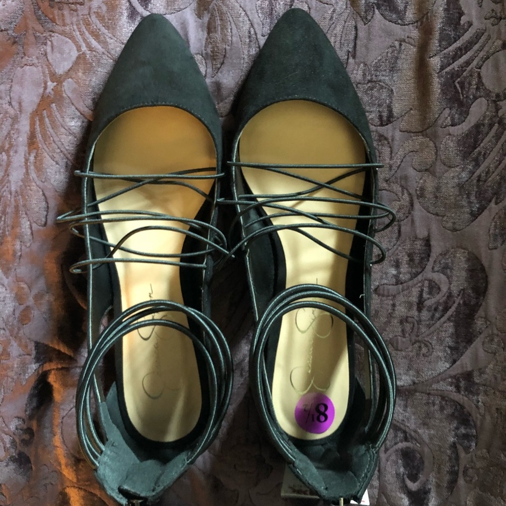 Size 8 1/2 Jessica Simpson black flats
